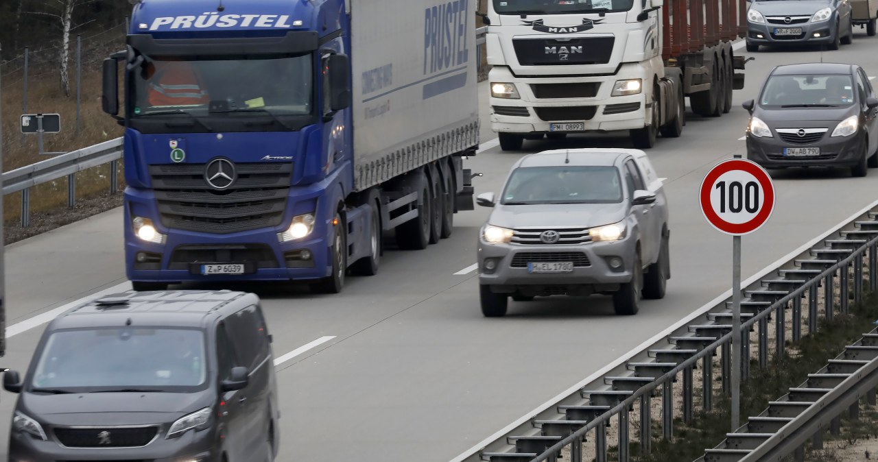 Nowe ograniczenia na autostradach. Mandat za ponad 100 km/h?