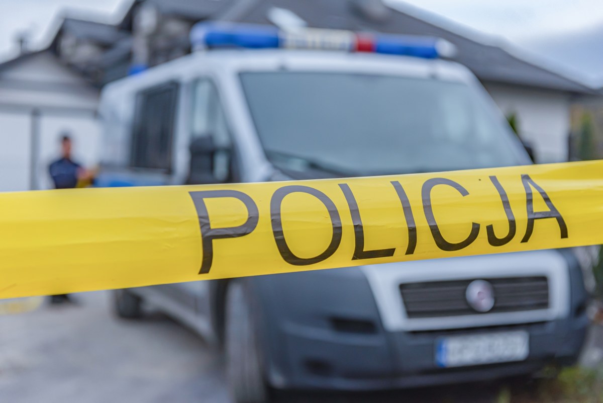 Tragiczny wypadek w gospodarstwie rolnym. Mężczyzna przygnieciony przez balot siana