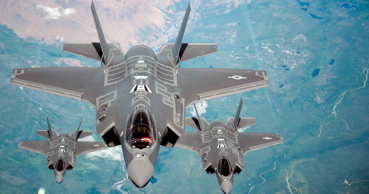 Amerykanie wysłali potężną flotę F-35 na Bliski Wschód. Celem Iran?