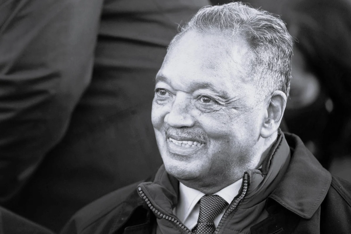 Nie żyje pastor Jesse Jackson - ikona walki o prawa obywatelskie czarnoskórych mieszkańców Stanów Zjednoczonych i bliski współpracownik Martina Luthera Kinga. Jackson zmarł w wieku 84 lat. Informację o jego śmierci przekazała rodzina.