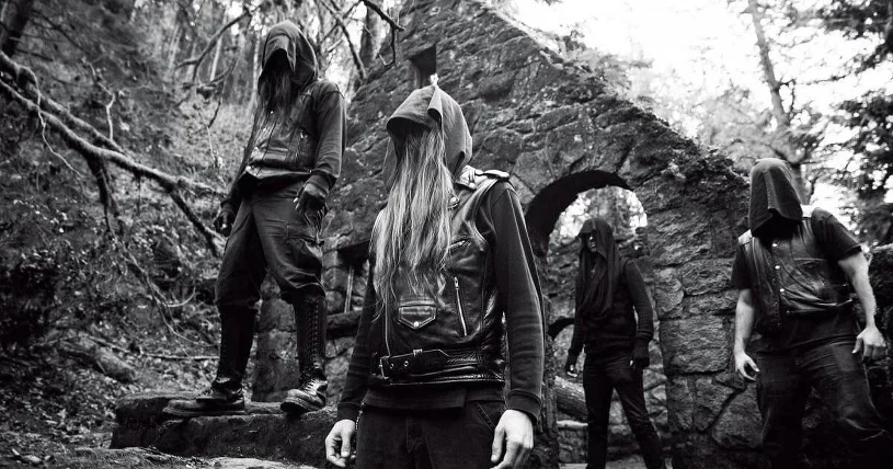 "Ciężar ponadczasowego smutku". Wyjątkowy hołd przed wizytą w Polsce