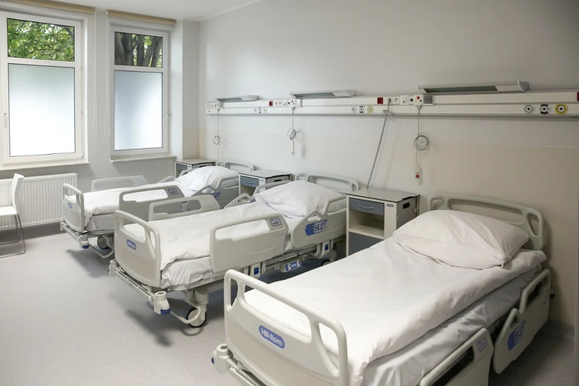 Polska w obliczu "zwiększonego ryzyka". Eksperci wskazują na szczepienia