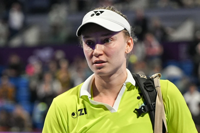 Świątek czekała na wynik z Dubaju. Krótka przygoda Rybakiny z drugą rundą