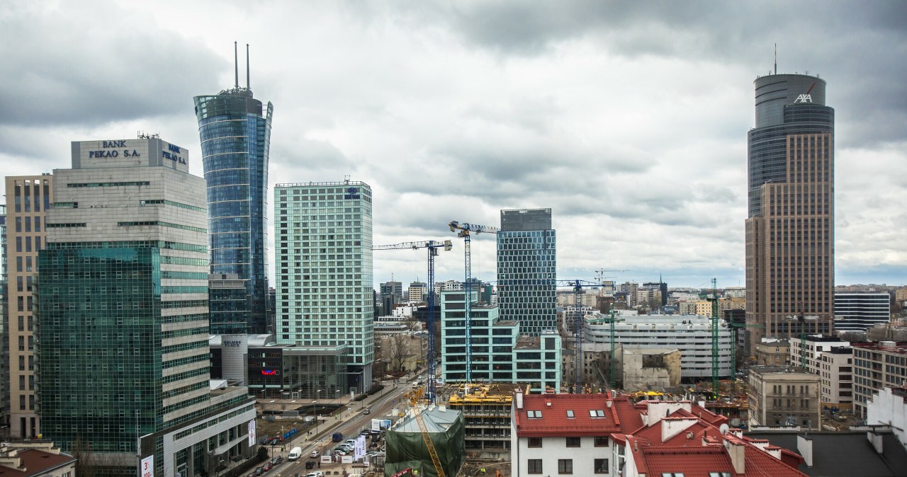 Panorama Warszawy już nie będzie taka sama. Znika symbol lat 90.