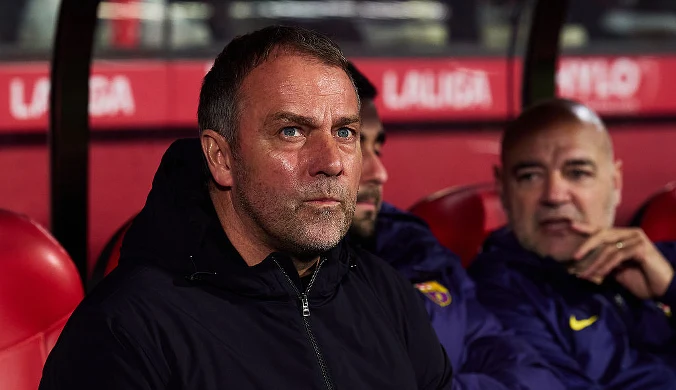 Hiszpanie uderzyli w Flicka. W tle to, co zrobił Lewandowski i spółka