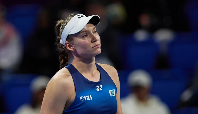 Świątek czekała na wynik z Dubaju. Krótka przygoda Rybakiny z drugą rundą