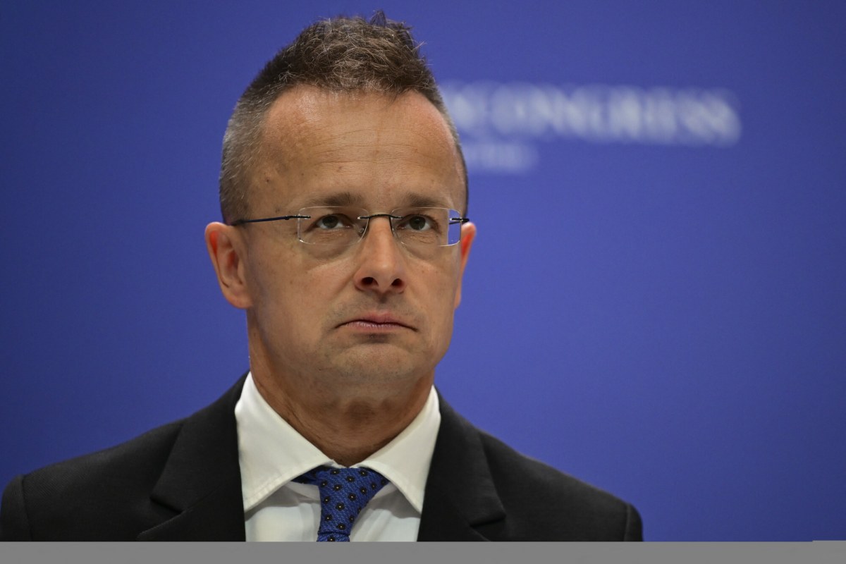 Polityczna gra o Węgry. "Bezprecedensowa ingerencja w wybory"