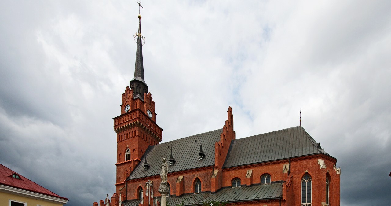 Bezprecedensowy proces biskupa. Pierwsze takie postępowanie w Polsce