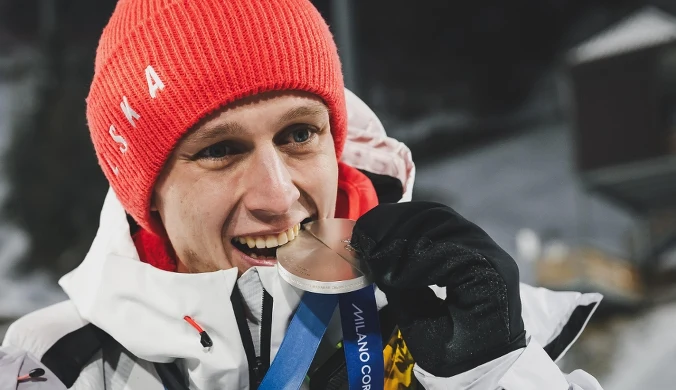 Paweł Wąsek ze srebrem, a to czekało na niego po powrocie do domu