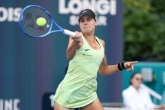 Tenis: Turniej WTA w Meridzie - mecz 1. rundy gry pojedynczej: Marina Stakusic - Dajana Jastremska