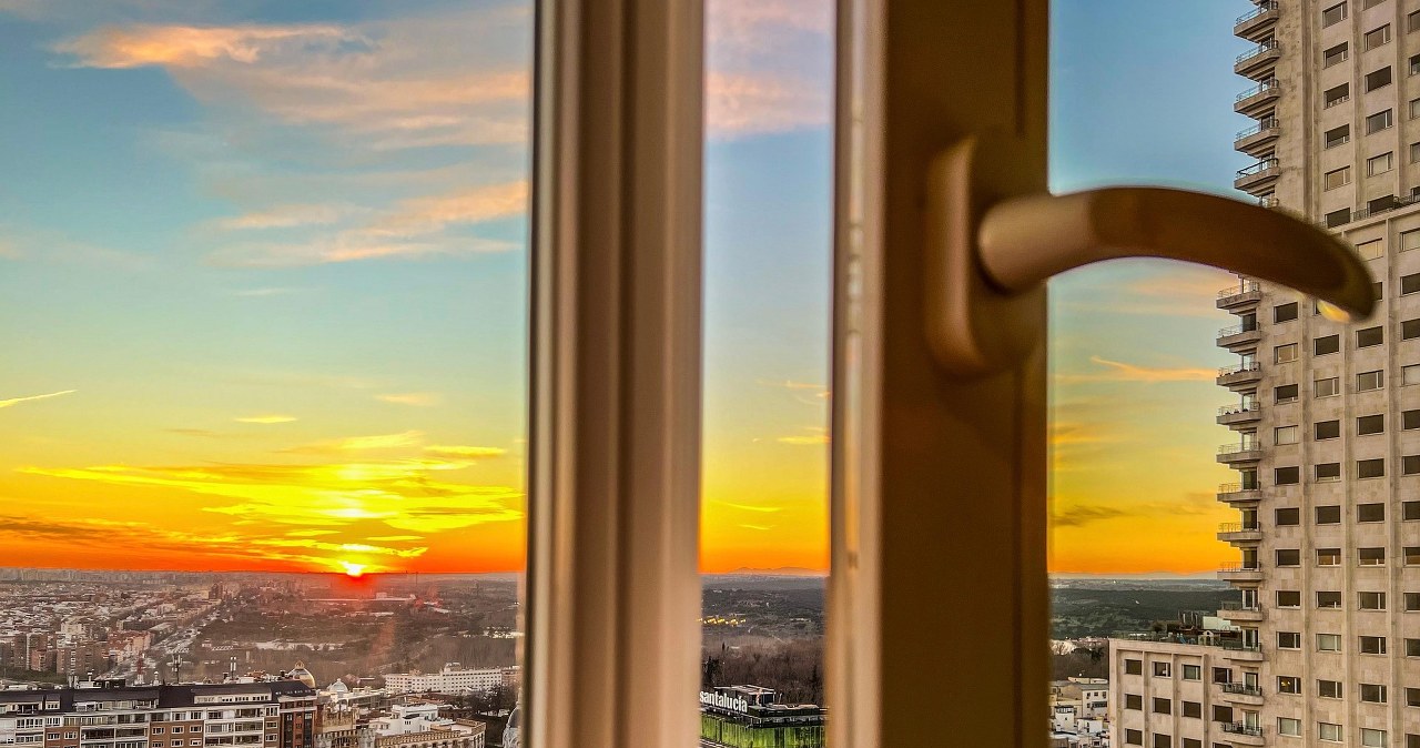 Rezerwował luksusowe hotele za grosze. Pierwsze takie oszustwo