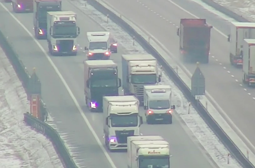 Policyjny dron nad A2. 33 kierowców złapanych na gorącym uczynku