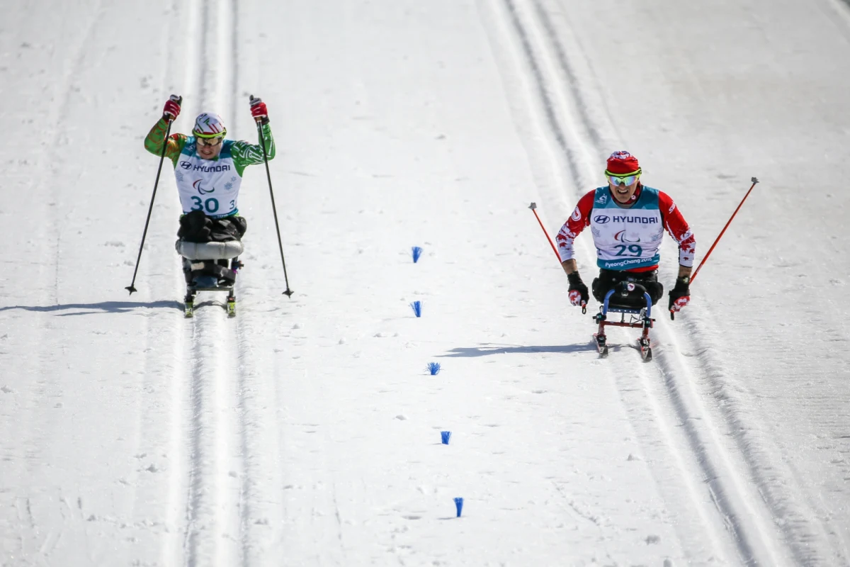 Szef ukraińskiej dyplomacji, Andrij Sybiha, wystosował zdecydowany apel do przedstawicieli innych państw o bojkot nadchodzących zimowych igrzysk paralimpijskich. Powodem jest kontrowersyjna decyzja Międzynarodowego Komitetu Paralimpijskiego (IPC), który dopuścił sportowców z Rosji i Białorusi do udziału w zawodach pod narodowymi flagami. Wydarzenie odbędzie się w dniach 6-15 marca w Mediolanie i Cortinie d’Ampezzo.