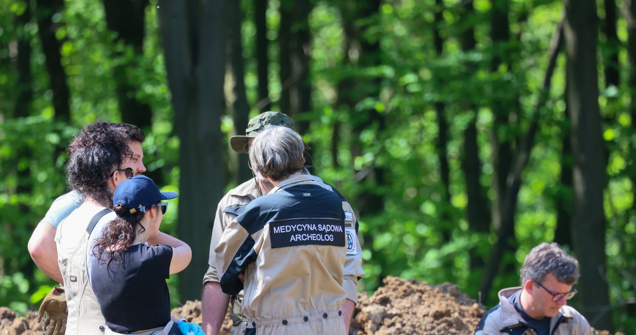 Ukraina zgodziła się na kolejne ekshumacje. Rozpoczną poszukiwania ofiar