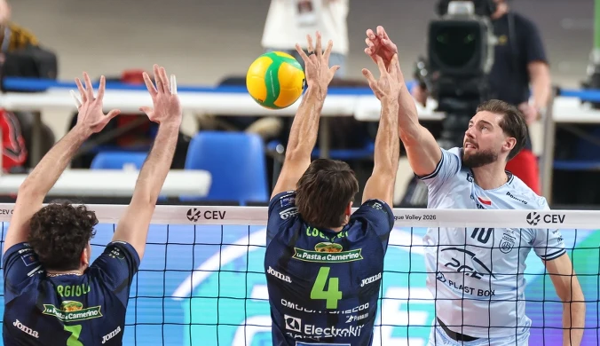 Polscy siatkarze walczyli w Lidze Mistrzów. Włosi górą. Punkt na wagę złota