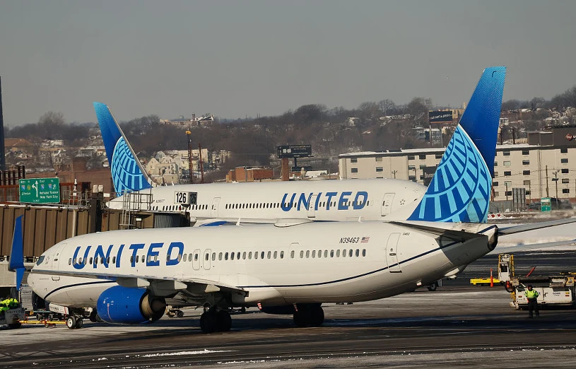 Poważna awaria samolotu na Newark Liberty. Załoga zgłosiła dym w kokpicie