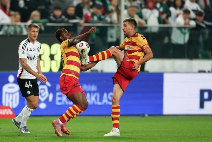 Finalista Ligi Konferencji na drodze lidera Ekstraklasy. “Rywale są w szoku”