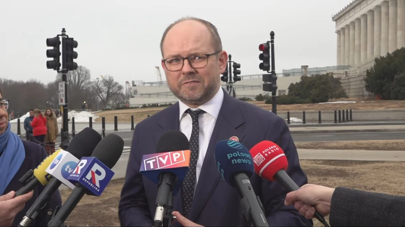 "Pojechał donosić na Polskę". Rząd odpowiada na słowa doradcy prezydenta