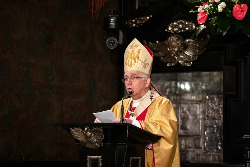 Nieoficjalnie: Kolejny biskup podejmuje kroki w sprawie osób pokrzywdzonych w Kościele