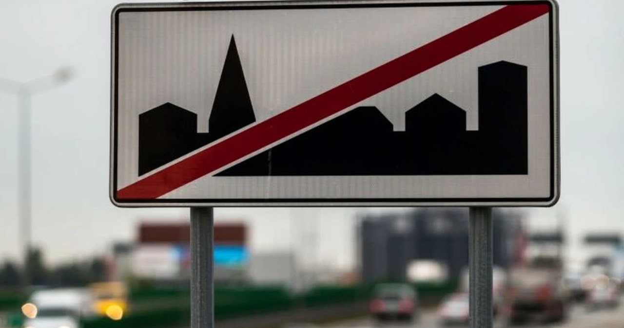 Za tym znakiem możesz nie zatrzymać się do kontroli. Są jednak warunki