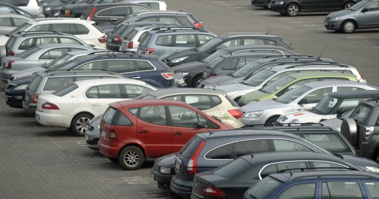 Ktoś zajął moje miejsce parkingowe. Prawnik radzi, co robić