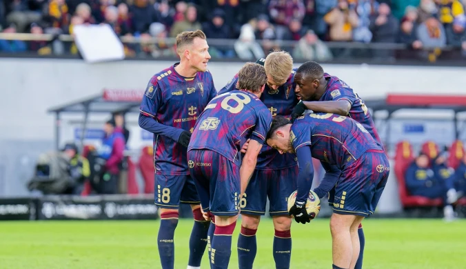 Klub Ekstraklasy pozwany. Chodzi o ponad pół miliona, zamieszanie trwa