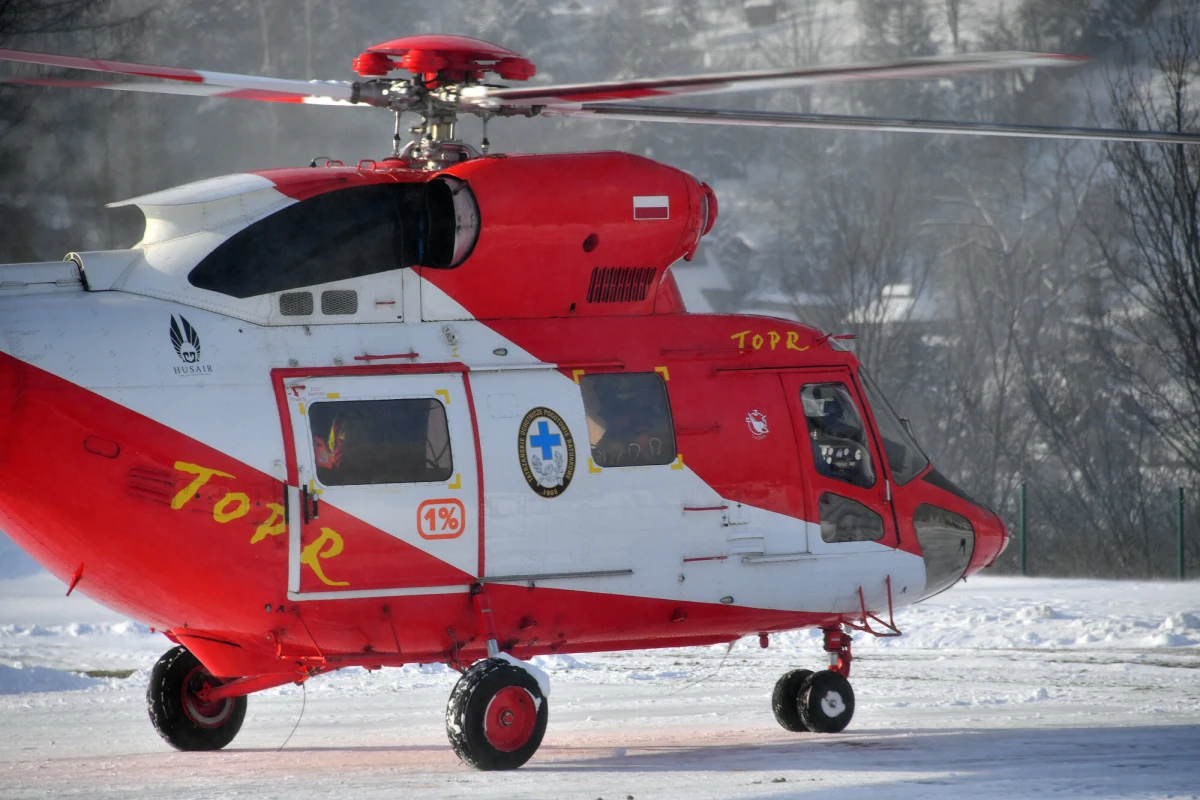 Słowaccy ratownicy odnaleźli w Żlebie pod Suchą Przełęczą ciało mężczyzny. Ratownik dyżurny TOPR poinformował, że to najprawdopodobniej poszukiwany 30-latek, który zaginął 14 lutego w rejonie Kasprowego Wierchu.