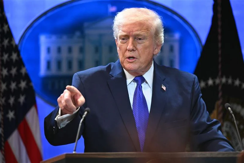 Trump ogłasza, chodzi o globalne cła. Idzie jeszcze krok dalej