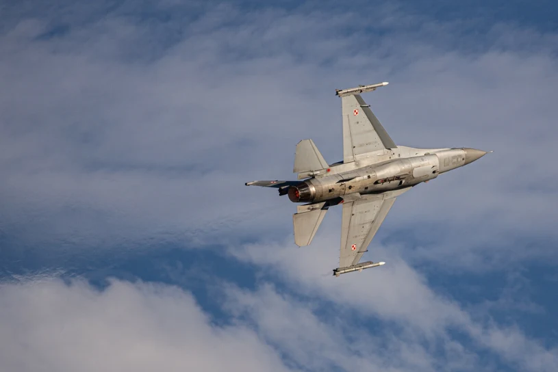 Wojsko reaguje na ataki na Ukrainę. Polska poderwała myśliwce