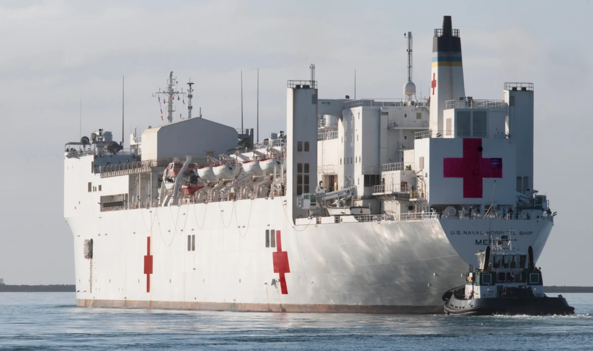 Donald Trump ogłosił w sobotę wysłanie okrętu szpitalnego do Grenlandii. Celem misji ma być pomoc dla chorych mieszkańców wyspy. Nie podano przyczyny decyzji prezydenta USA.