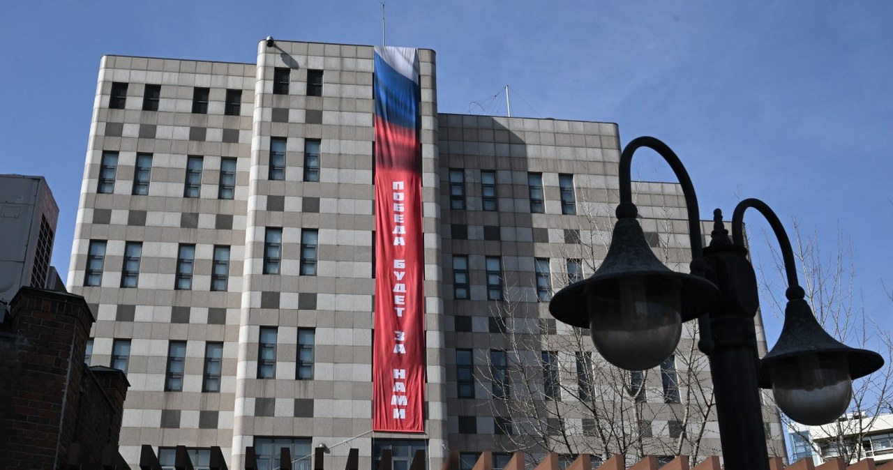 Seul grzmi po ruchu Rosjan. Skandaliczny baner na ambasadzie