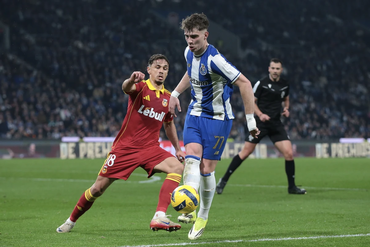 Oskar Pietuszewski podbija serca kibiców FC Porto. Tym razem młody Polak zaliczył efektowną asystę, po której padł jedyny gol w wygranym u siebie 1:0 meczu z Rio Ave w 23. kolejce ligi portugalskiej. 