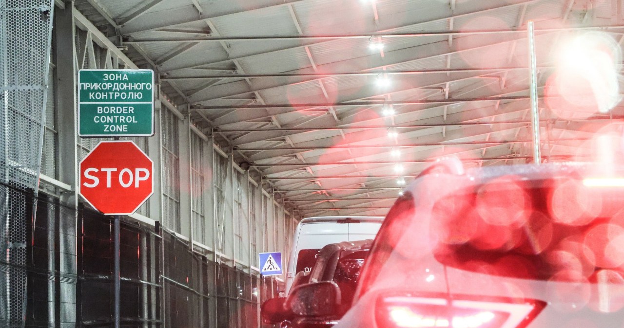 Setki cudzoziemców mają opuścić Polskę. Fala decyzji