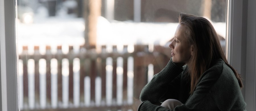 Ponad milion osób w Polsce leczy się z powodu depresji – wynika z danych Narodowego Funduszu Zdrowia. Specjaliści komentują, że zaburzenia depresyjne dotyczą ponad trzech milionów osób. Dzisiaj 23 lutego. Jest to Ogólnopolski Dzień Walki z Depresją. Podpowiadamy, gdzie szukać wsparcia dla siebie albo dla naszych bliskich.