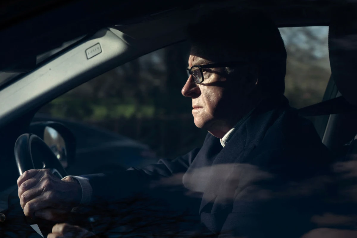 Lord Peter Mandelson został zatrzymany przez policję. Wobec członka Izby Gmin toczy się śledztwo w związku z nadużyciem władzy w trakcie sprawowania mandatu na stanowisku publicznym.