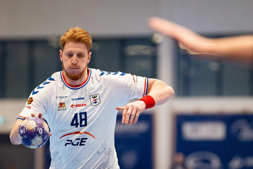 Kapitalne starcie w Głogowie. O zwycięstwie zdecydował bezpośredni rzut wolny