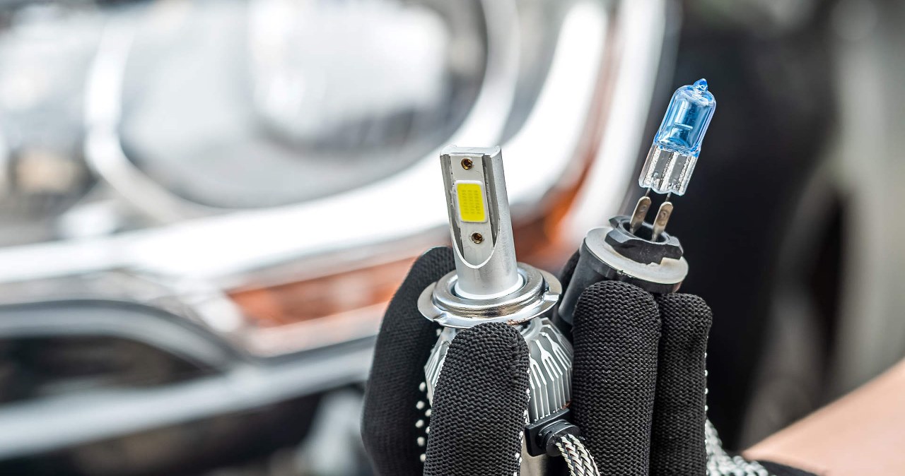 Zmiana prawa dla starszych aut. LED-y będą wreszcie legalne