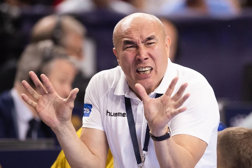 Poruszenie w Kielcach, nikt się nie spodziewał. Francuzi ruszyli po trenera