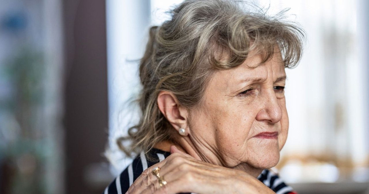 Odbiera wzrok, poraża twarz i powoduje ogromny ból. Narażone osoby po 50-tce