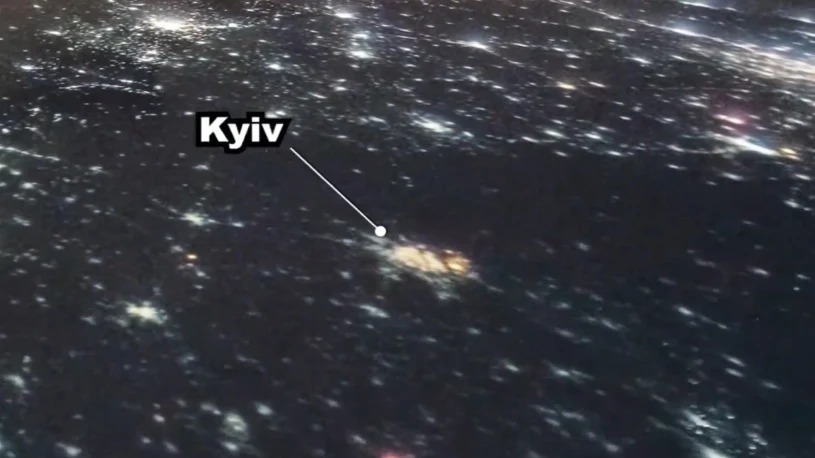 Atak rakietowy na Kijów widoczny z kosmosu. Nagranie z ISS obiegło świat 