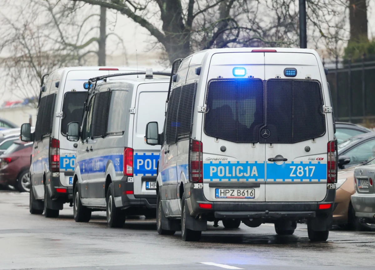 Krakowska policja zatrzymała 38-latka, który podczas domowej awantury zranił nożem swojego brata oraz matkę. Do zdarzenia doszło w miniony czwartek w jednym z domów na Prądniku Białym.