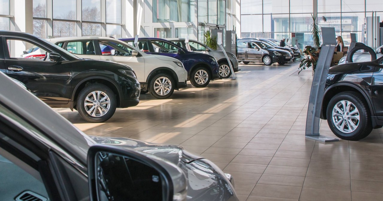 Coś złego dzieje się z nowymi autami. Nowe dane niepokoją branżę