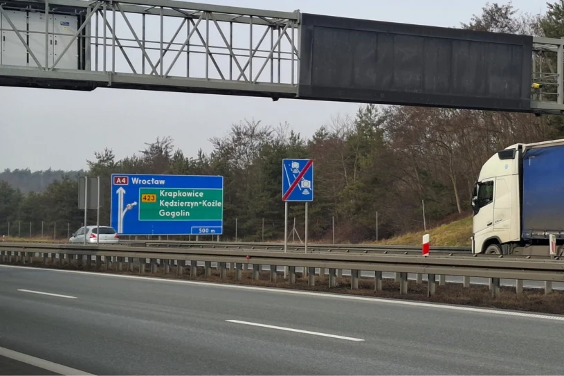 Nowy odcinkowy pomiar prędkości na A4. Kierowcy pod kontrolą przez 6,5 km