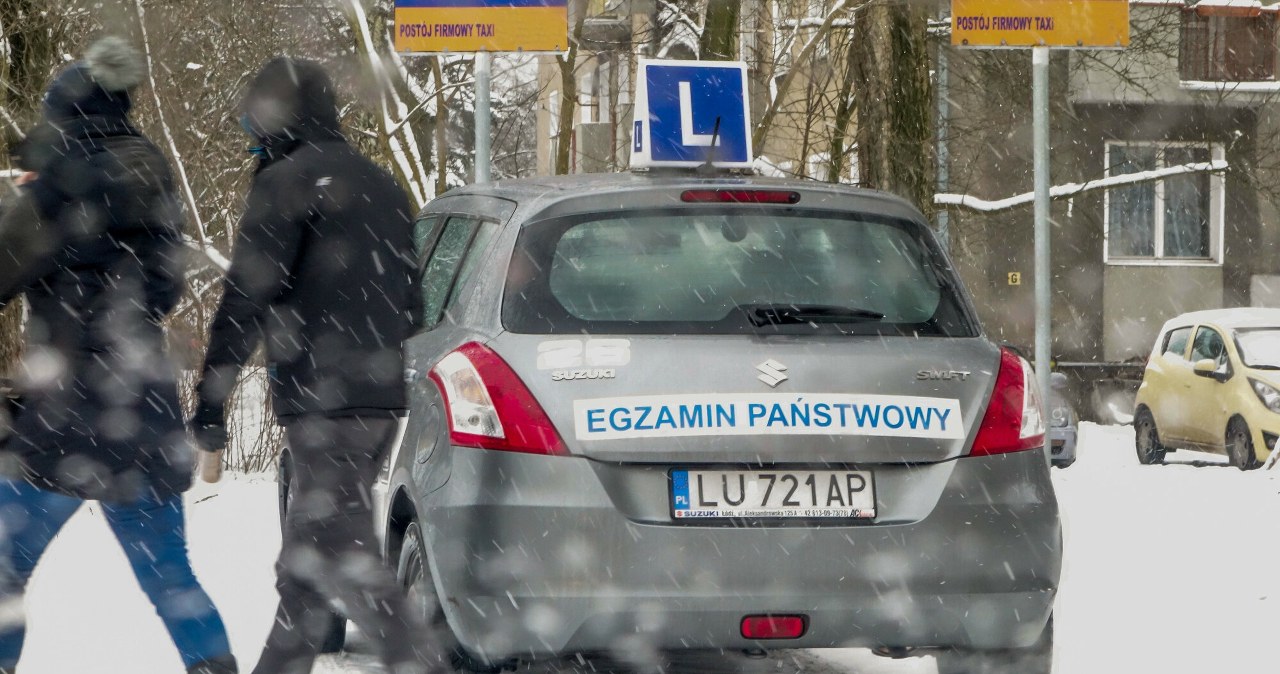 Widziałem wyrok w sprawie lewego kierunkowskazu na rondzie. To zmienia wszystko