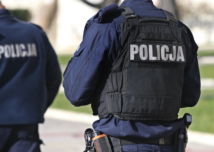 Policjant z Wołowa zatrzymany. W tle zgłoszenie funkcjonariuszki