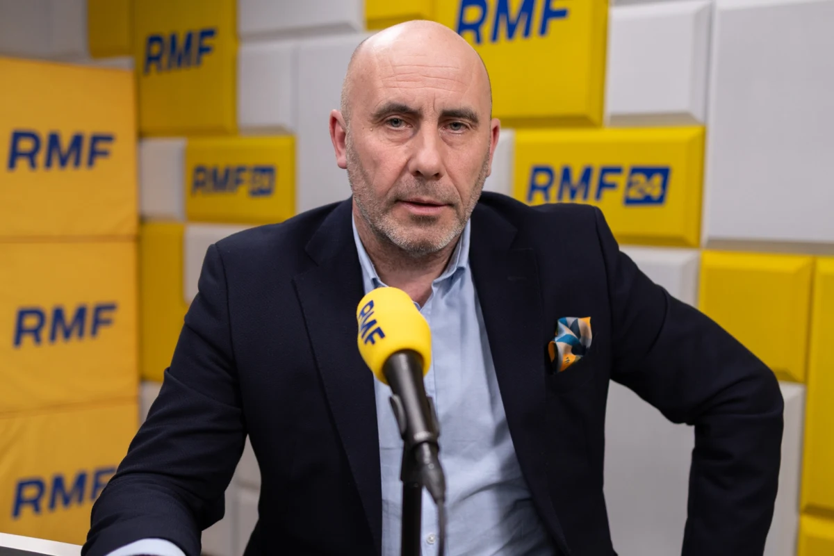 "Wydaje się, że będzie więcej nowych projektów i więcej nowych zamówień. Czyli będziemy więcej produkować dzięki środkom SAFE, a to jest dla nas ważne. Będziemy też więcej eksportować i o tym należy pamiętać" - powiedział w Popołudniowej rozmowie w RMF FM Adam Leszkiewicz, szef Polskiej Grupy Zbrojeniowej.