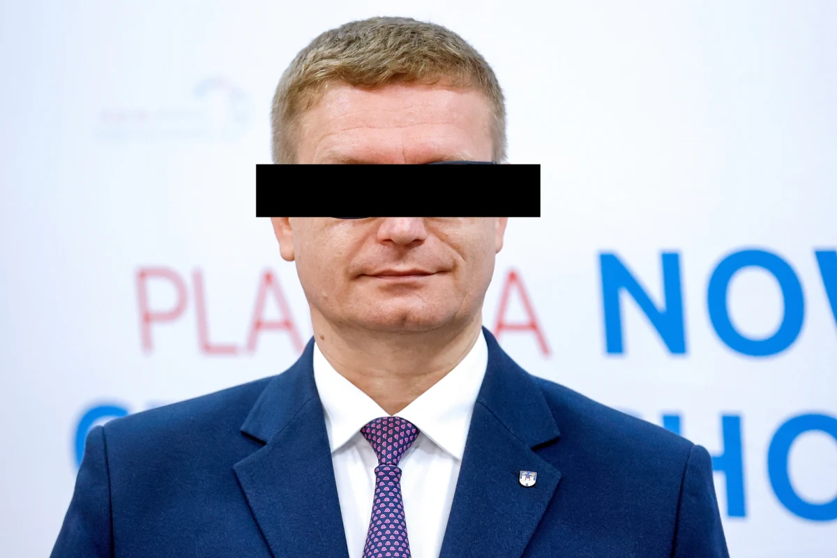 Prokurator krajowy Dariusz Korneluk przekazał, że zatrzymany przez CBA prezydent Częstochowy jeszcze w środę usłyszy zarzut dotyczący korupcji i zostanie przesłuchany w charakterze podejrzanego. Dalsze czynności są zaplanowane na czwartek. Wtedy też dopiero prokuratura wyda komunikat w tej sprawie.