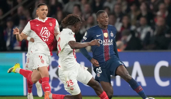 Kontrowersja w hicie LM. Czerwona kartka, chwilę później dwa zabójcze ciosy