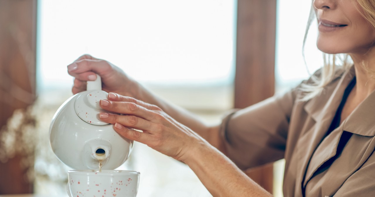 Ten napar hamuje apetyt na słodkie. Odkąd go piję, czuje luz w pasie