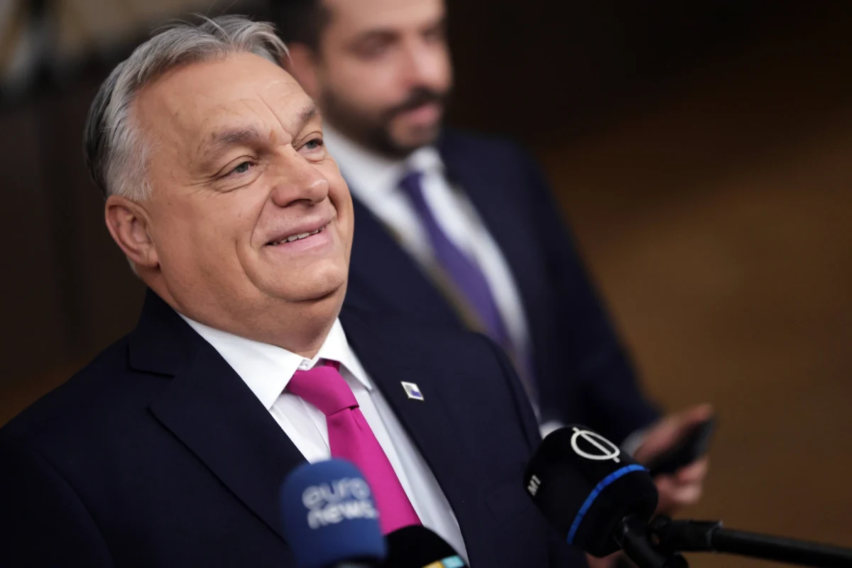 UE zastanawia się, jak odblokować 90-miliardową pożyczkę dla Ukrainy, zablokowaną przez Budapeszt. Chociaż wciąż wszyscy w Brukseli mają nadzieję, że wznowienie przesyłu rosyjskiej ropy rurociągiem Drużba, czego żądają Węgry, byłoby najlepszym rozwiązaniem, to pojawiają się nowe pomysły - informuje korespondentka RMF FM w Brukseli Katarzyna Szymańska-Borginon. 